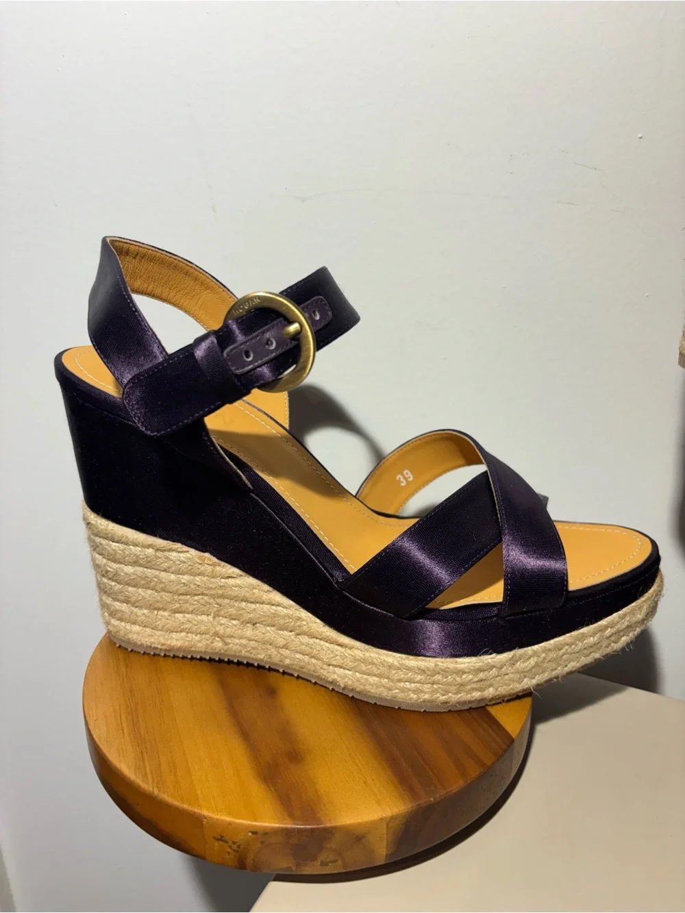 Hogan brand new